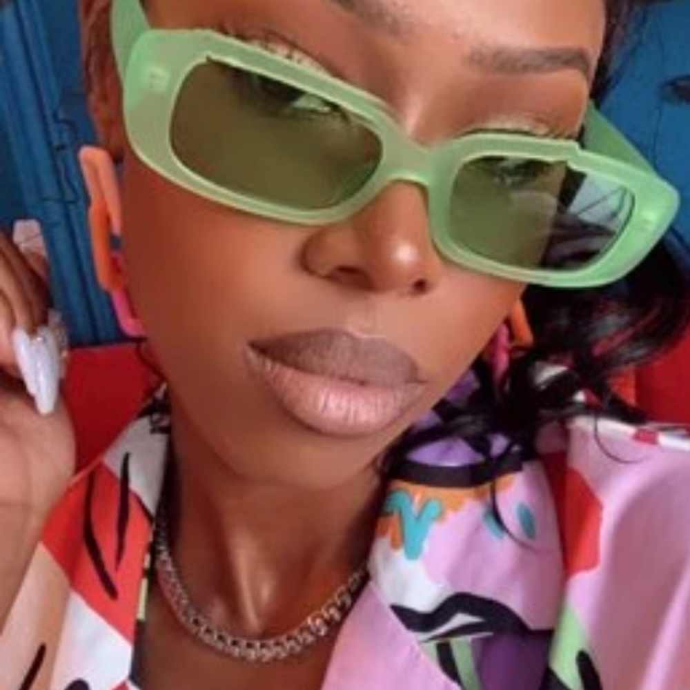 Summatime Neon Geo Link Drop Earrings - Picture 4 of 5